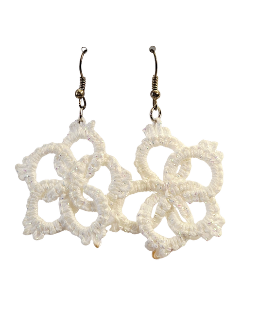 Pendientes de Botón de Flor de Encaje de Tatting Hecho a Mano