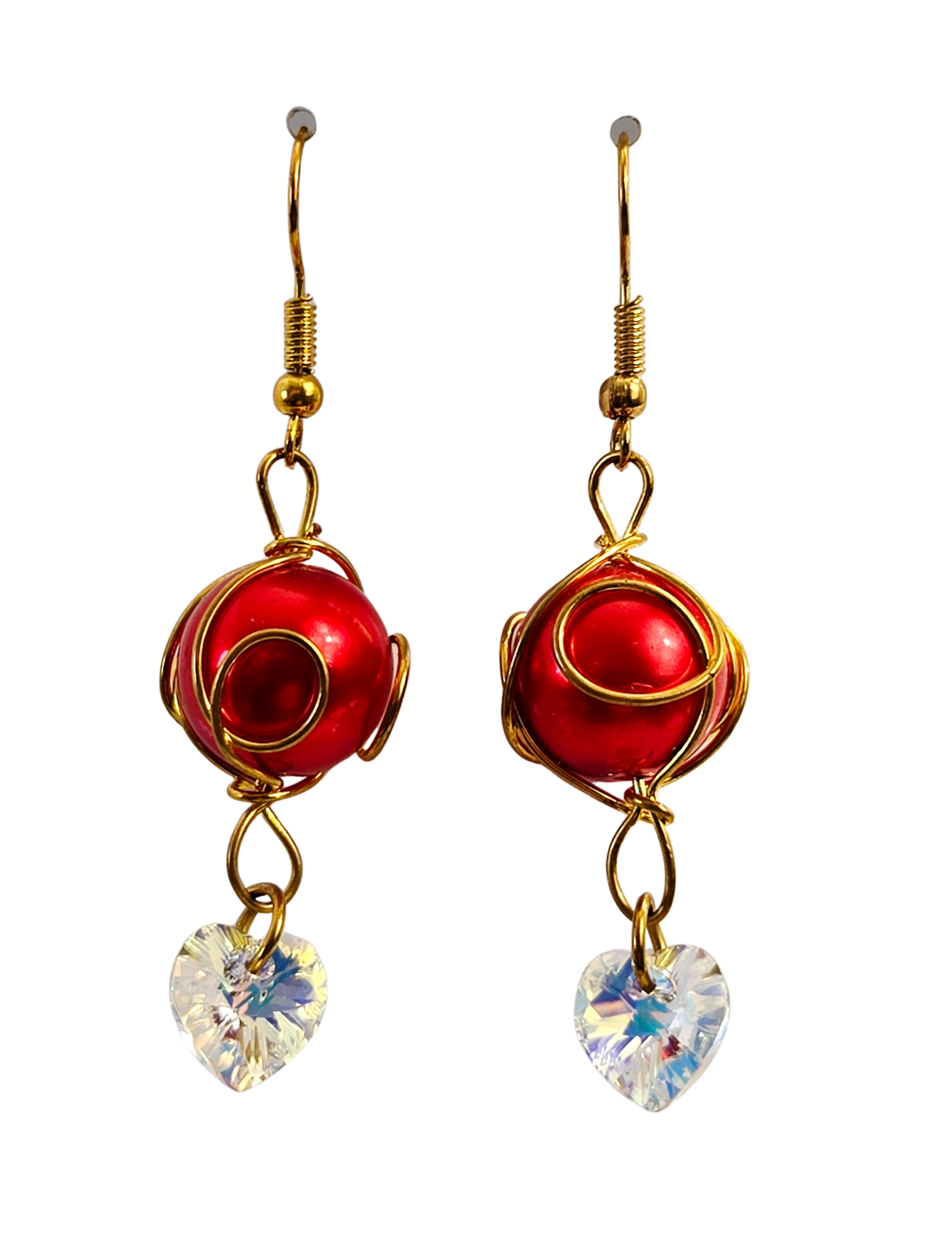 Pendientes colgantes de corazón de perla de cristal y cristal rojo – Gotas artesanales envueltas en alambre de cobre